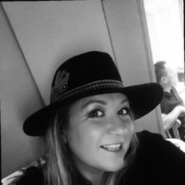 Suzanne