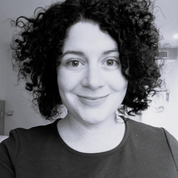 Headshot of Aibhlín O'Leary