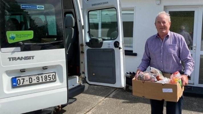 Achill volunteer delivering supplies to the community.